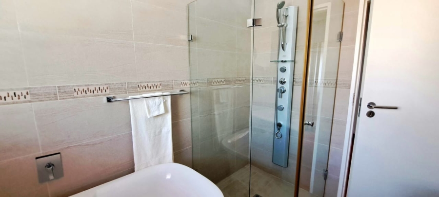 3 Bedroom Property for Sale in Table View Western Cape